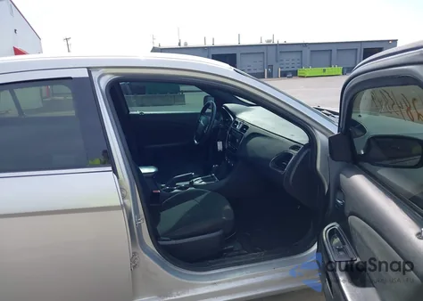 2012 Chrysler 200 Lx from USA, damaged, VIN 1C3CCBAB7CN101063